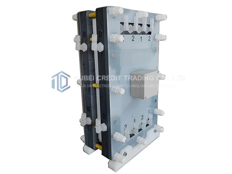 lab scale membrane stack
