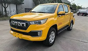 Foton pickup truck tow truck