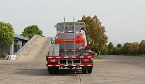 Foton 2.2 cubic meter oil tanker