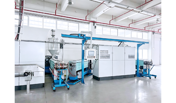 High-efficiency-Extruder-for-Wire-Manufacturing-1.png