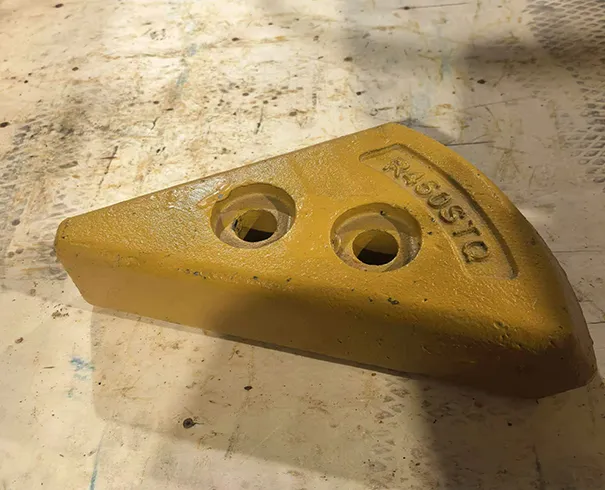Tooth R450STQ