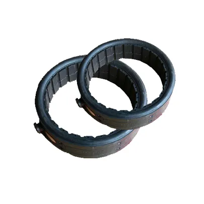 Clutch pneumatic tire