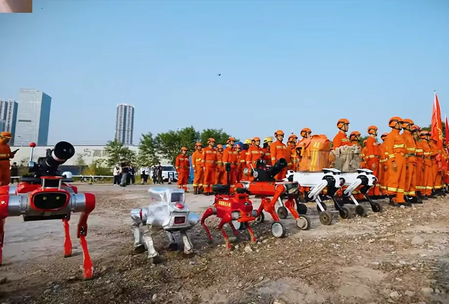 Rescue Robot Dog Formation: Collaborative Ops