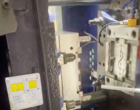 Caja de la m&aacute;quina limpiadora de hielo seco