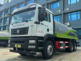Sinotruk Shandeka Rear Dual Axle Sprinkler Truck