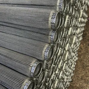 Split filter element mesh sleeve