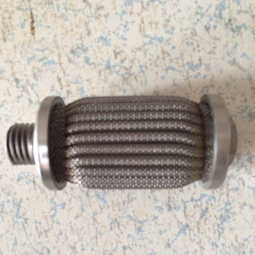 Small metal filter element