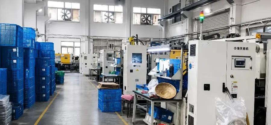 Factory Floor for Custom Die Casting