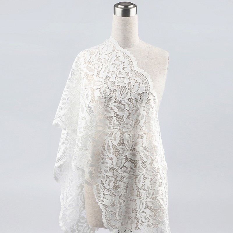 Romantic Scalloped Edge Lace