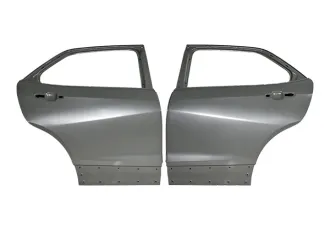 Chevrolet Equinox 2017- Rear Door