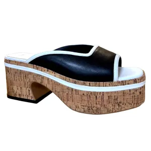 Sandal