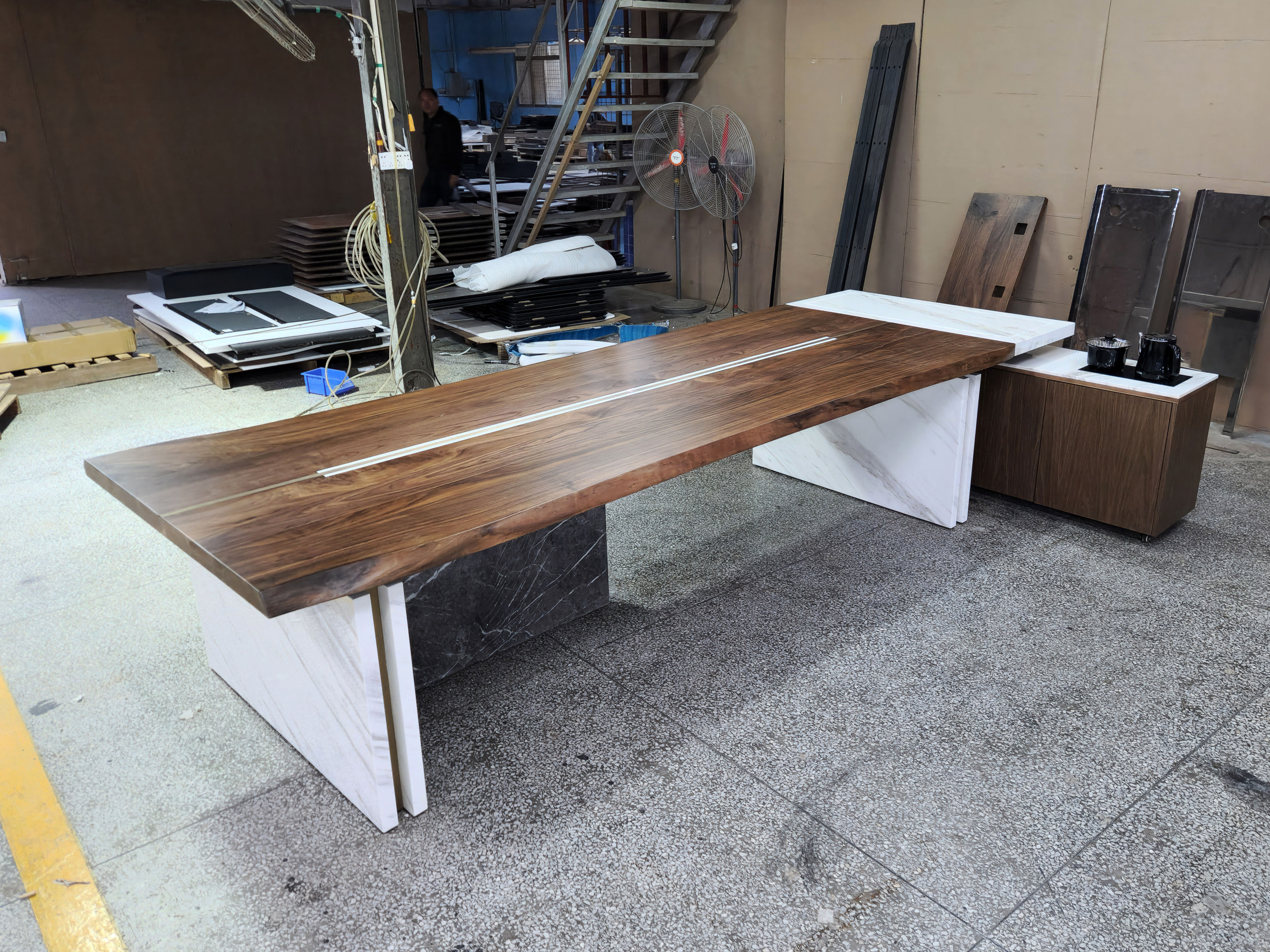 Solid wood Chinese-style tea table