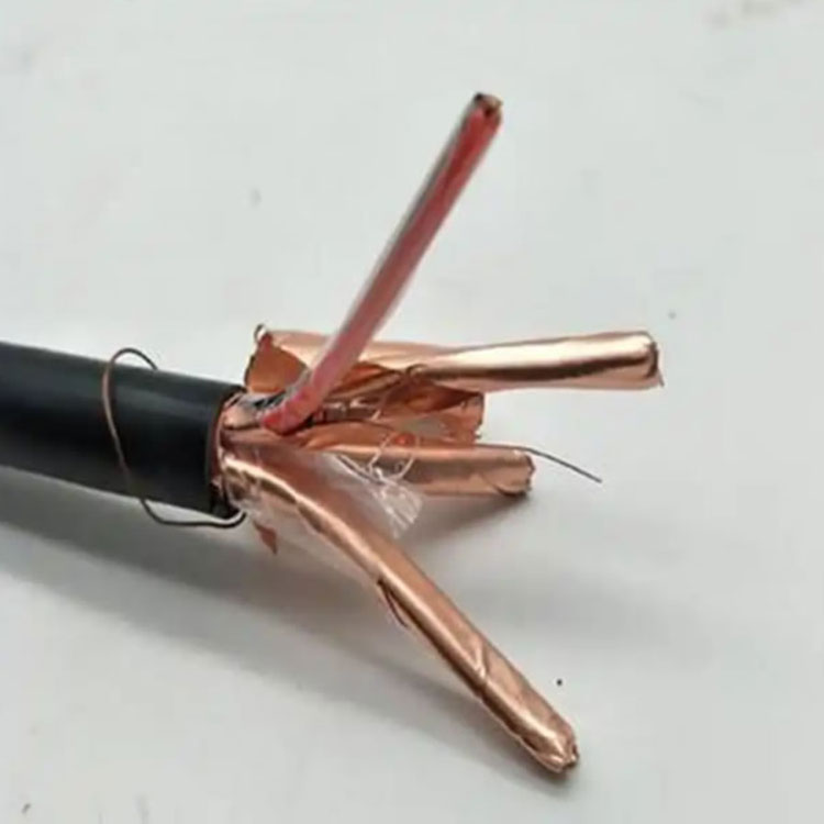 Field-Use Fire-Resistant Rubber-Sheathed Cable