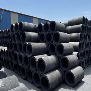 Circular high-temperature resistant graphite crucible