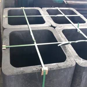 Square graphite crucible