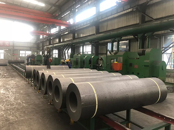 Graphite electrodes for electric arc furnaces