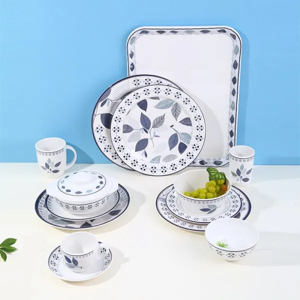 Family Minimalist Style