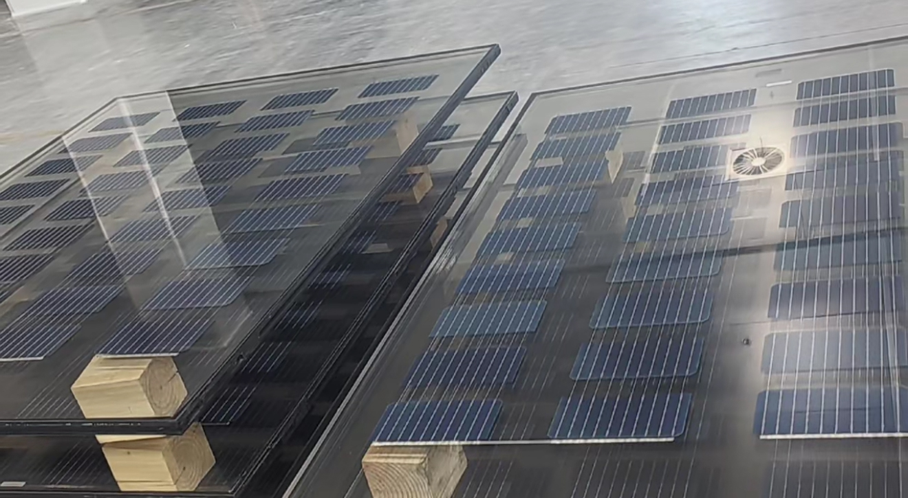 hollow photovoltaic glass module