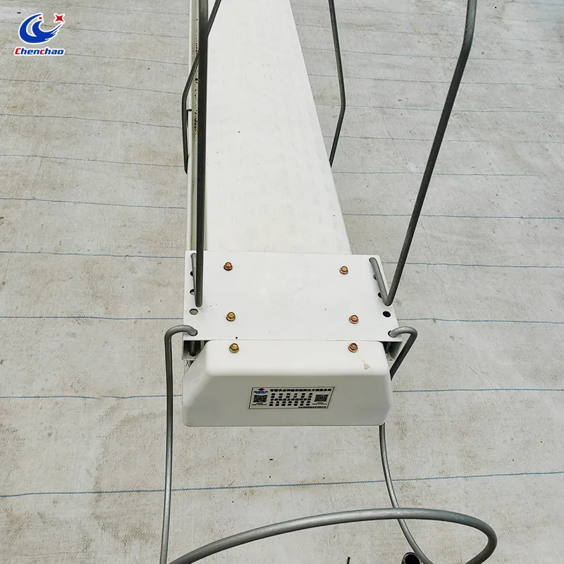 Intelligent Greenhouse Hanging Tomato Planting System Vegetable and Fruit Hanging Type Planting Trough Growing Gutter