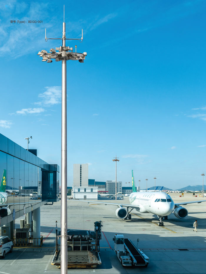Airport apron high mast lights for aircraft parking and aviation ground areas