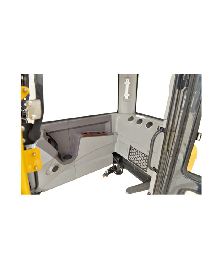 Mini Excavator Interior D1-5