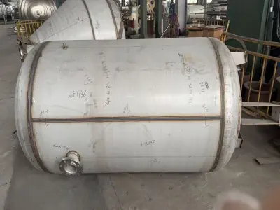 Gas storage tank series