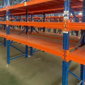 Nitrocellulose enamel paint