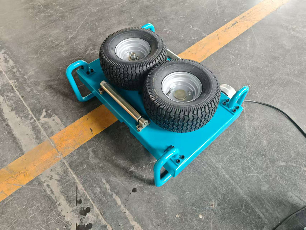 Wheel type tractor