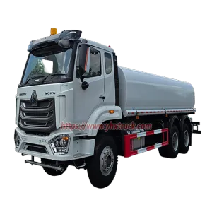 Water Tank Truck Truck SINOTRUK HOWO 6x4 chassis (20000litter Capacity)