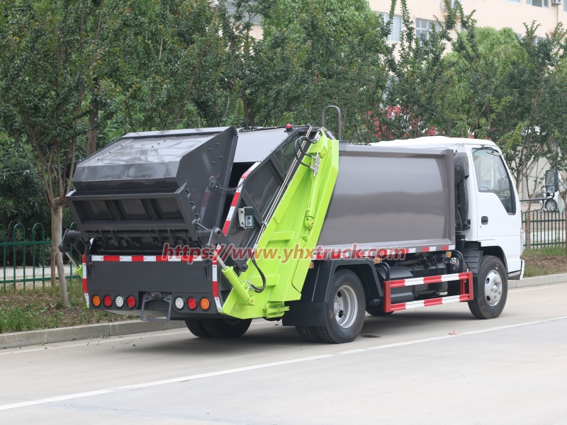  Garbage Collection Truck