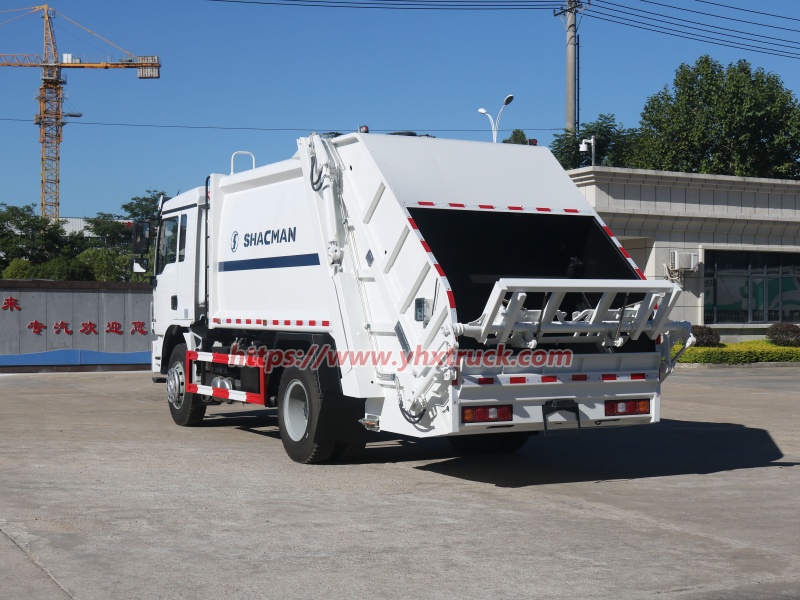 garbage compactor truck