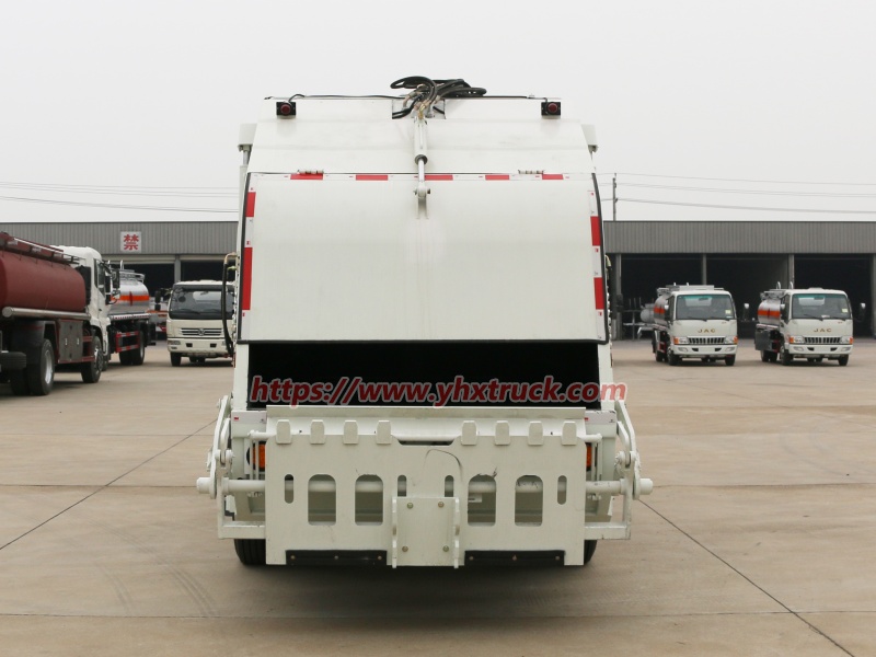 Hydraulic Waste Compactor Truck