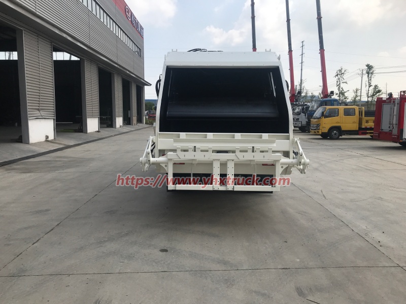 HOWO Compactor Truck