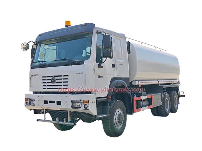 SINOTRUK HOWO 6x6 Garden Sprinkler Truck 