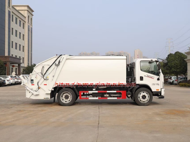 Municipal Waste Collection Truck