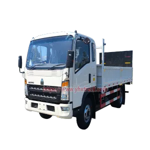 SINOTRUK HOWO Light Duty Cargo Truck