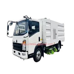 HOWO Light Duty Street Sweeper Truck (6CBM)