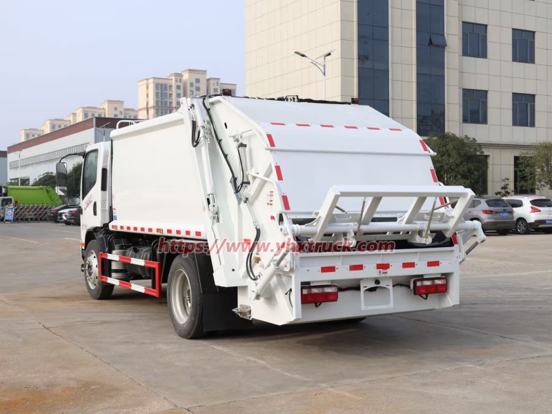 Municipal Waste Collection Truck
