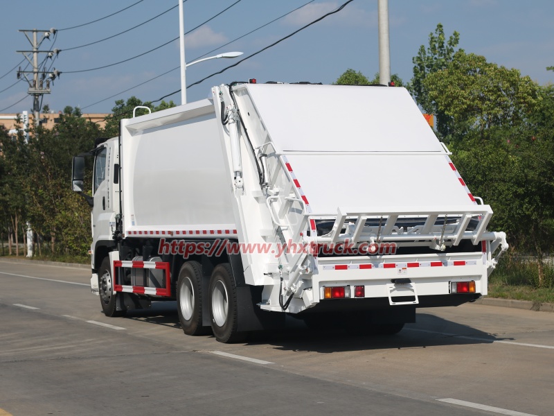 Municipal Garbage Truck