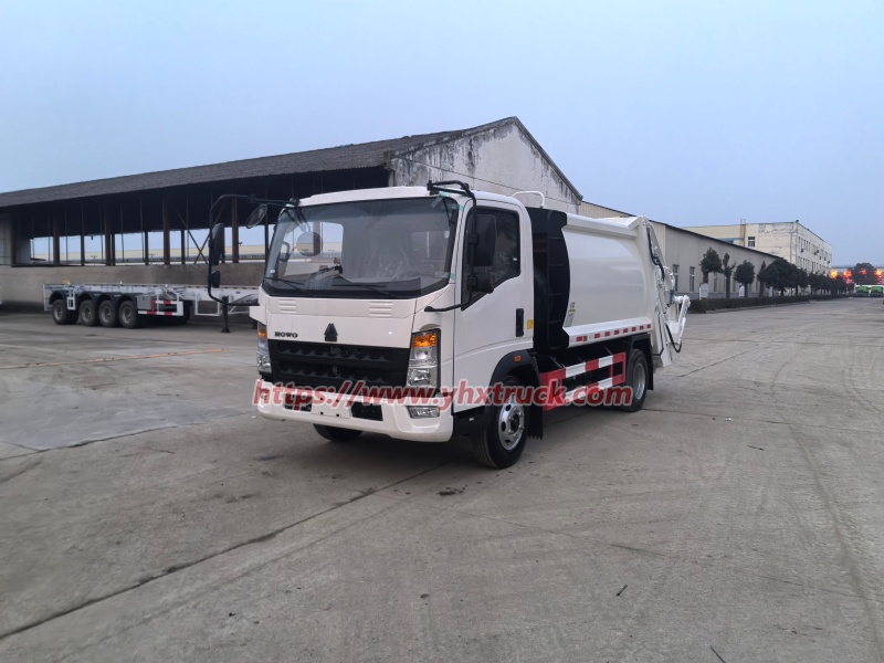 light-duty waste compactor vehicle