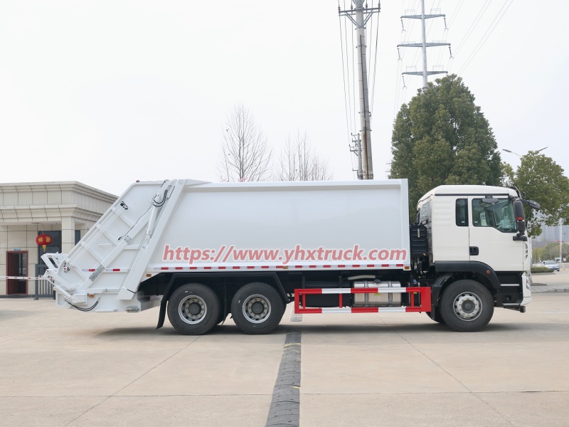  Refuse Stacking Truck