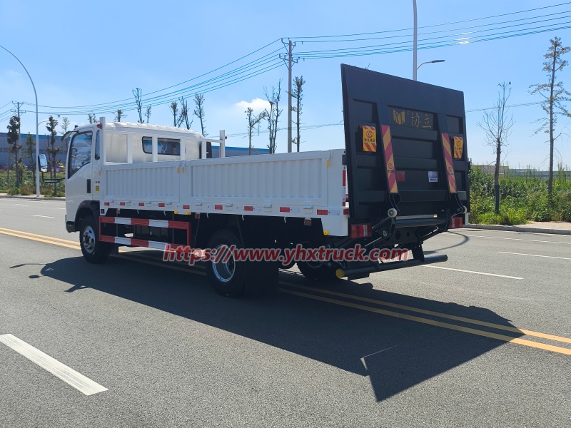 mmexport1753415071236.jpg