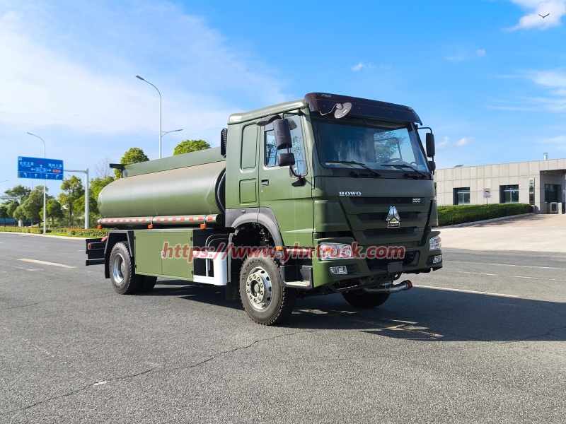 mmexport1751361414876.jpg