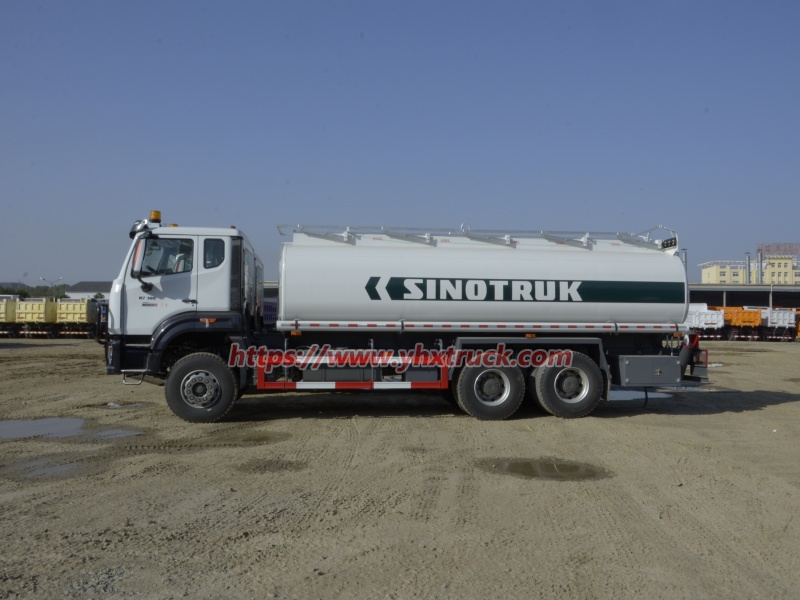 _NKK3905.JPG