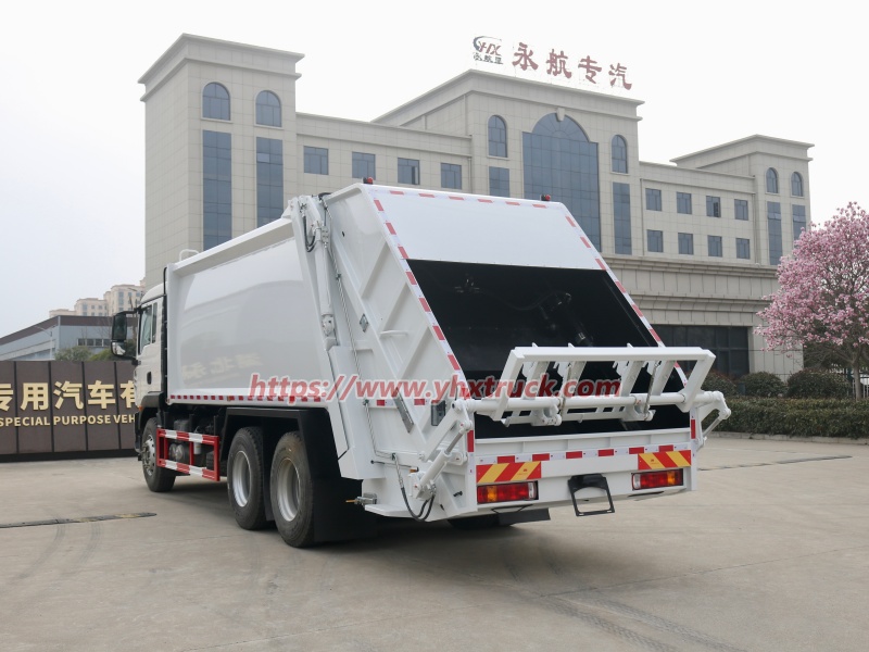  Refuse Stacking Truck