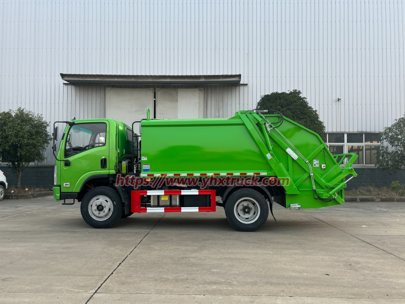 garbage compression truck