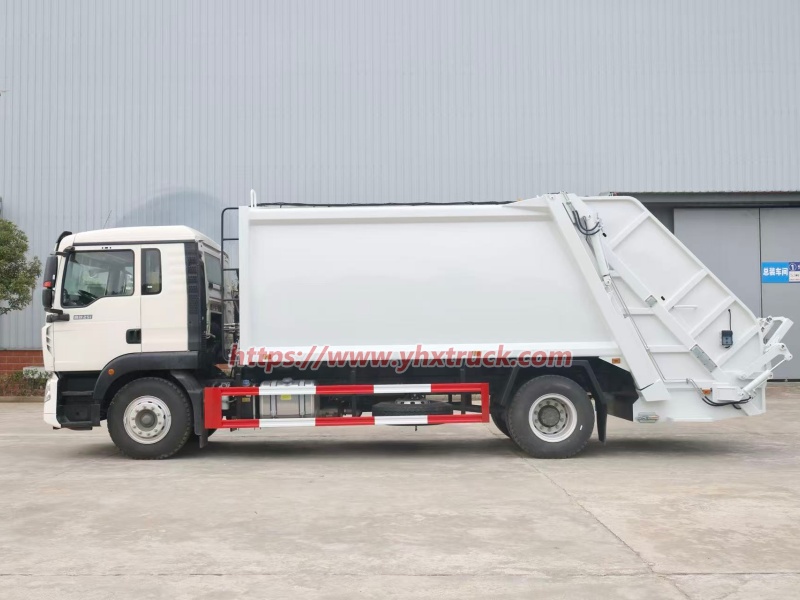 Municipal Waste Collection Truck