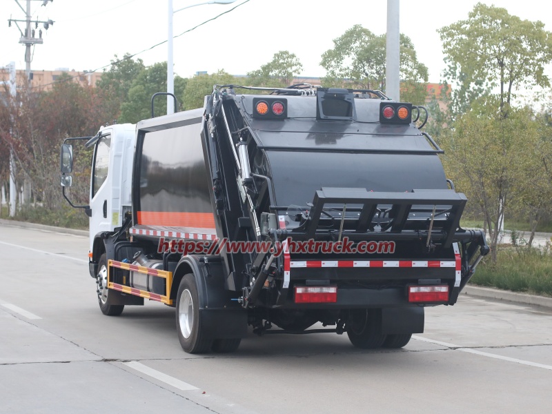 Municipal Waste Collection Truck