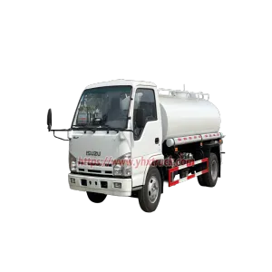 Isuzu 4x2 100P Water sprinkler truck 