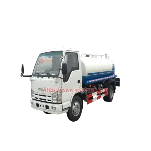 Isuzu 4x2 100P Water sprinkler truck
